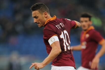 Totti, 19 years ago the legendary lob against Inter: Roma commemorates it